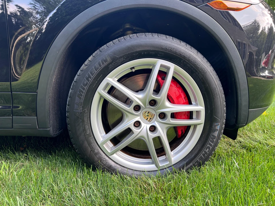 2011 Porsche 958 Cayenne Turbo - Image 18 of 31