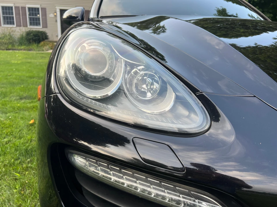 2011 Porsche 958 Cayenne Turbo - Image 9 of 31