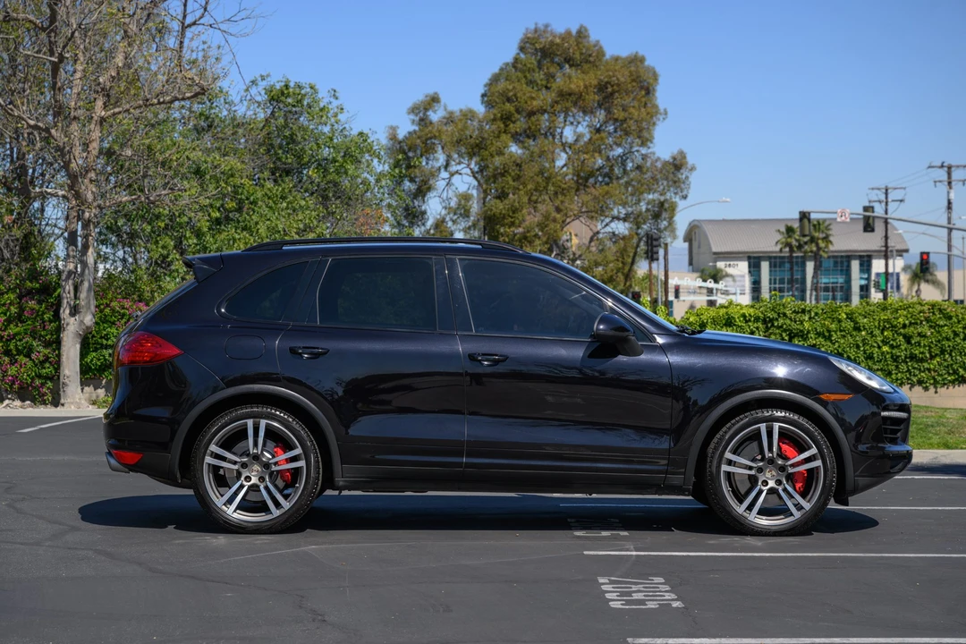 2011 Porsche 958 Cayenne Turbo - Image 13 of 31