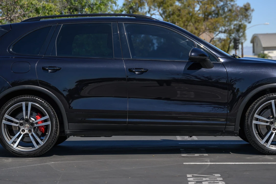 2011 Porsche 958 Cayenne Turbo - Image 24 of 31