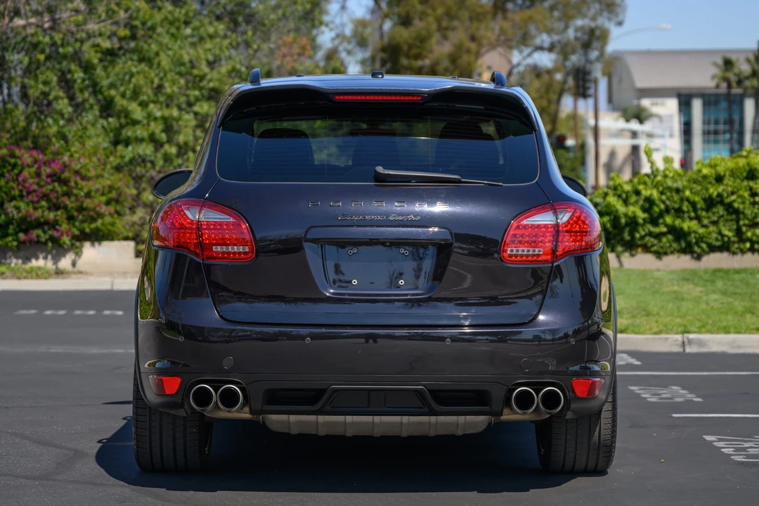 2011 Porsche 958 Cayenne Turbo - Image 9 of 31