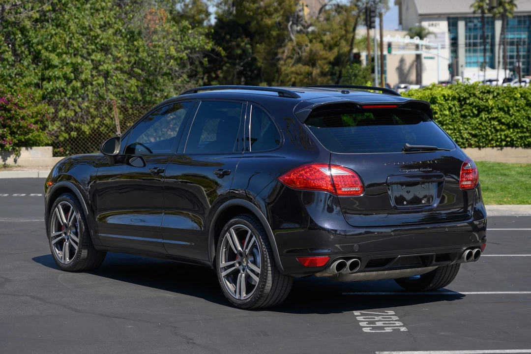 2011 Porsche 958 Cayenne Turbo - Image 7 of 31