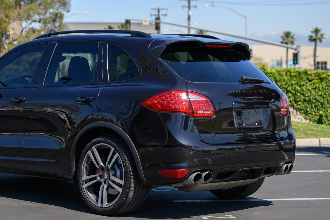 2011 Porsche 958 Cayenne Turbo - Image 22 of 31