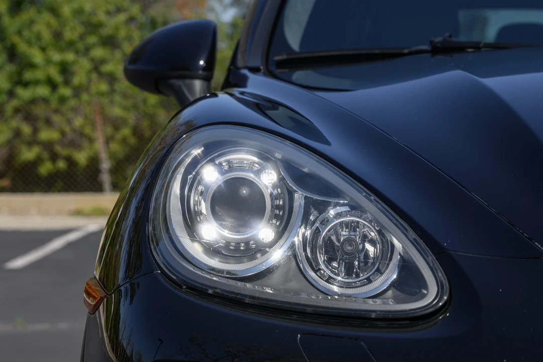 2011 Porsche 958 Cayenne Turbo - Image 26 of 31