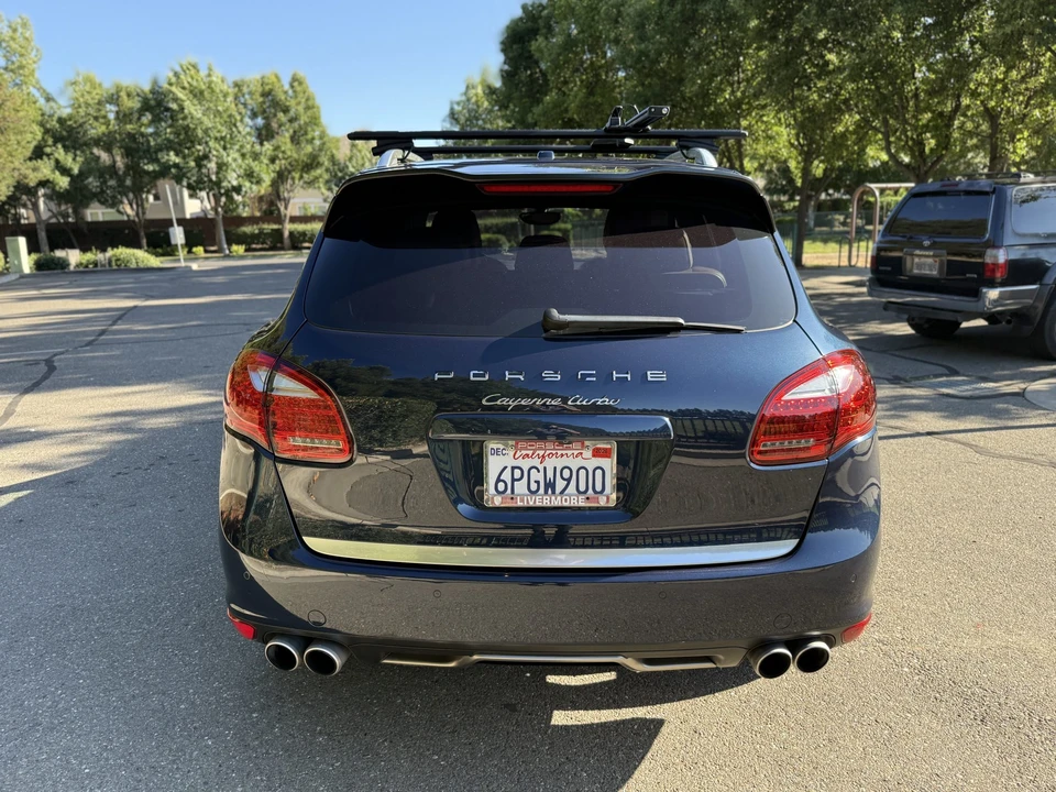 2011 Porsche 958 Cayenne Turbo - Image 5 of 31