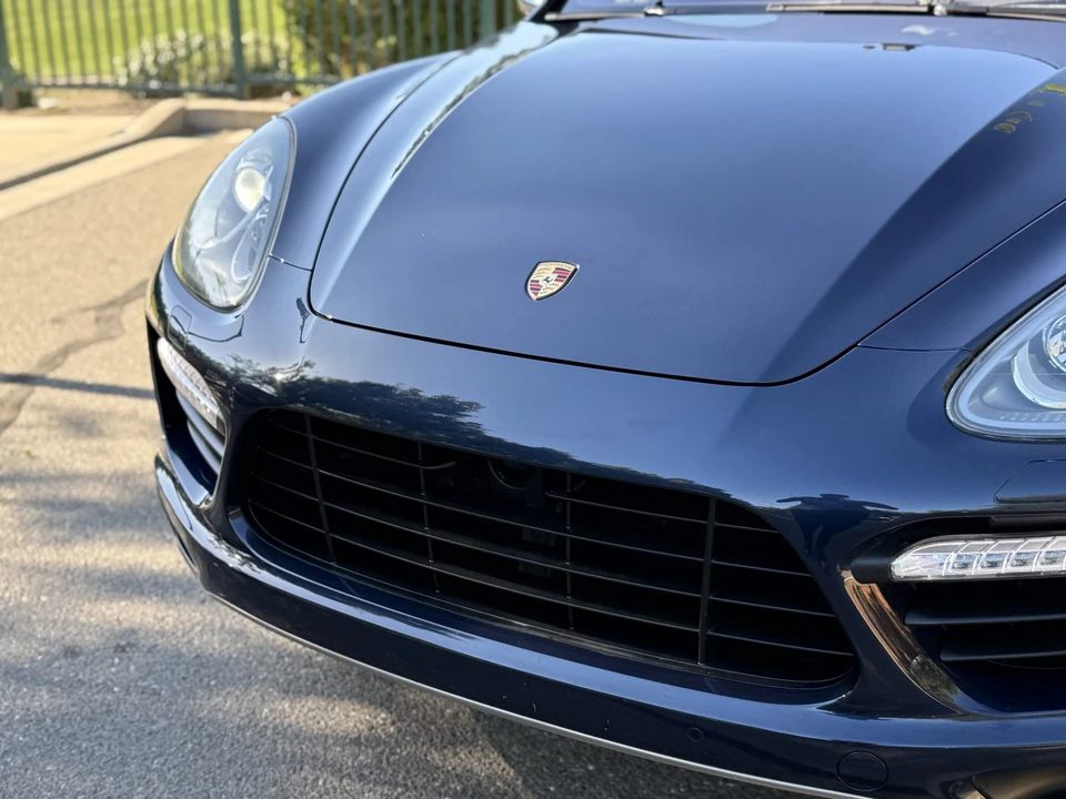 2011 Porsche 958 Cayenne Turbo - Image 10 of 31