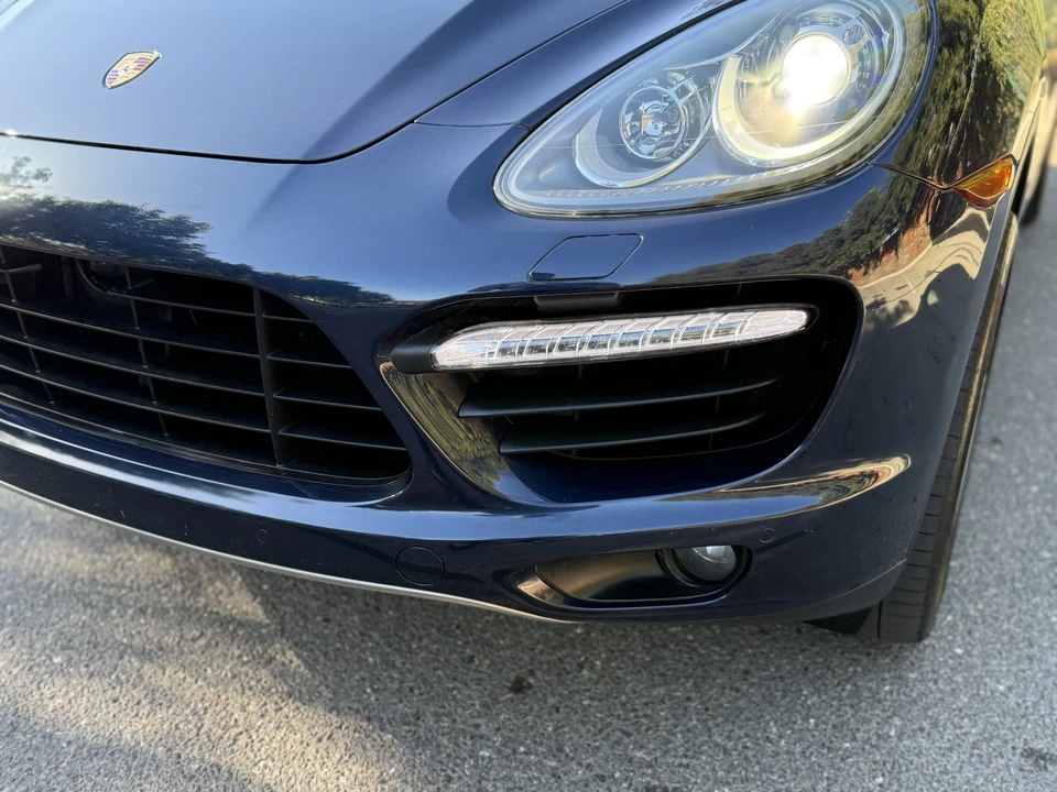 2011 Porsche 958 Cayenne Turbo - Image 26 of 31