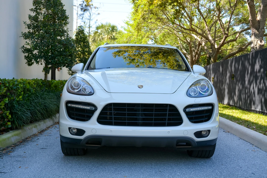 2011 Porsche 958 Cayenne Turbo - Image 3 of 31