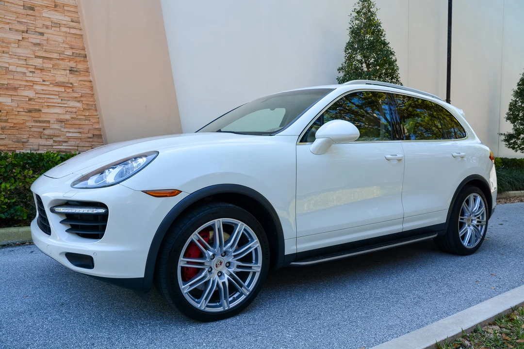2011 Porsche 958 Cayenne Turbo - Image 5 of 31