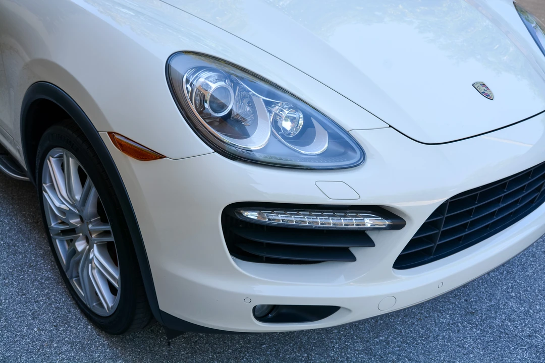 2011 Porsche 958 Cayenne Turbo - Image 11 of 31