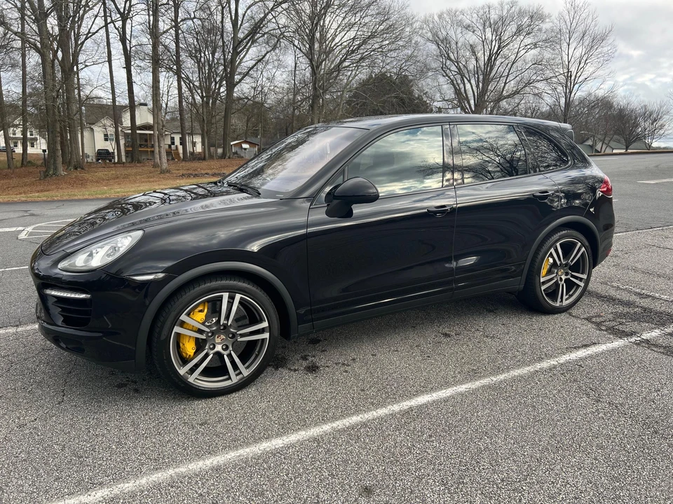 2011 Porsche 958 Cayenne Turbo - Image 8 of 30