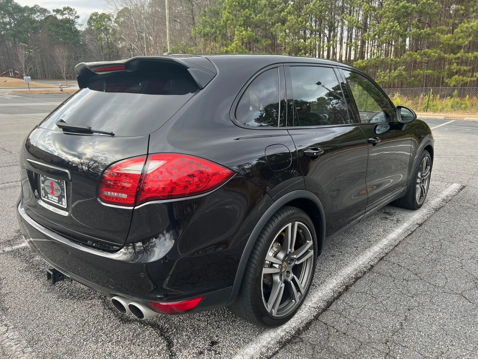 2011 Porsche 958 Cayenne Turbo - Image 13 of 30