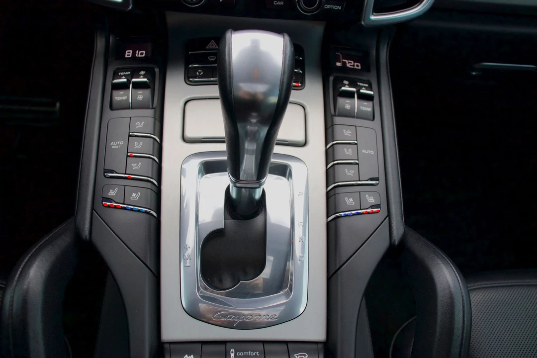 2011 Porsche 958 Cayenne Turbo - Image 6 of 7