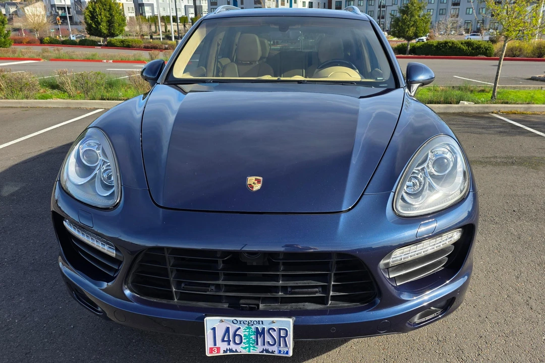 2011 Porsche 958 Cayenne Turbo - Image 2 of 31