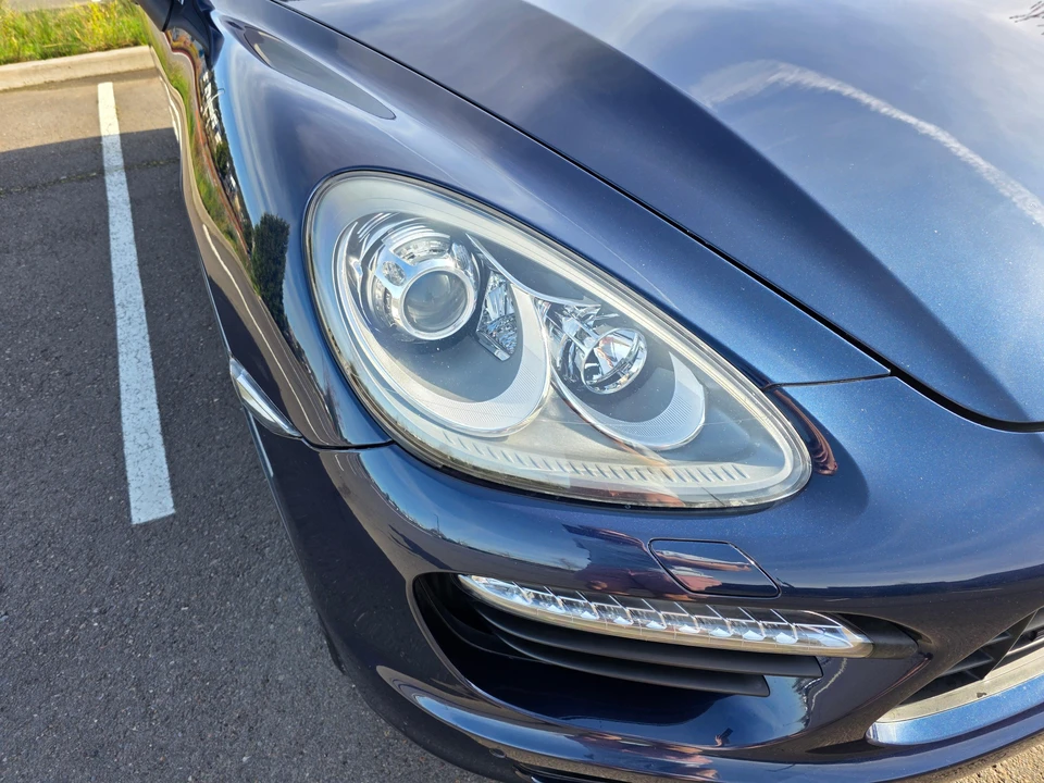 2011 Porsche 958 Cayenne Turbo - Image 10 of 31