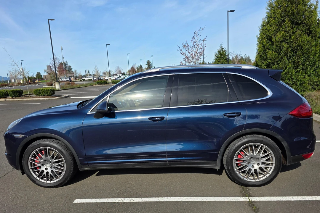 2011 Porsche 958 Cayenne Turbo - Image 7 of 31