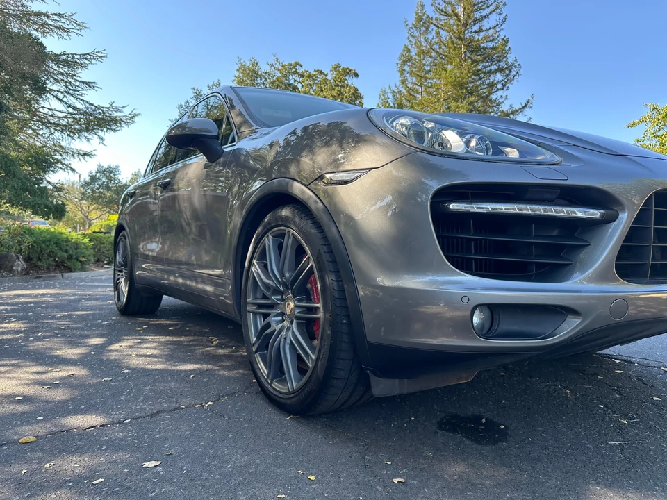 2011 Porsche 958 Cayenne Turbo - Image 19 of 31