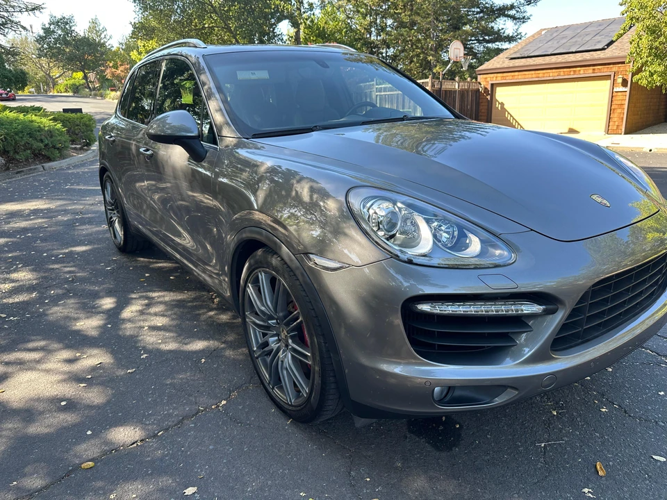 2011 Porsche 958 Cayenne Turbo - Image 18 of 31