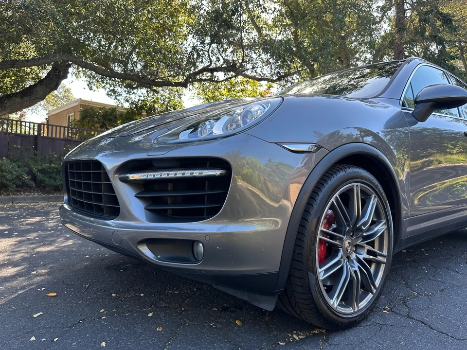 2011 Porsche 958 Cayenne Turbo - Image 28 of 31