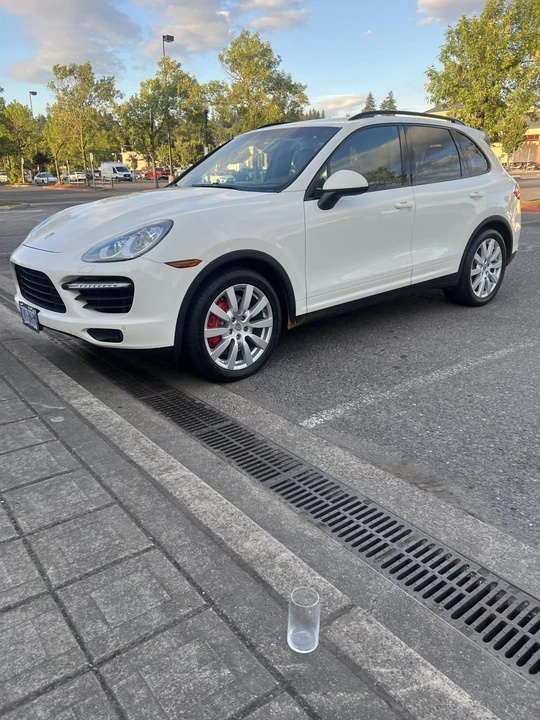 2011 Porsche 958 Cayenne Turbo - Image 5 of 31