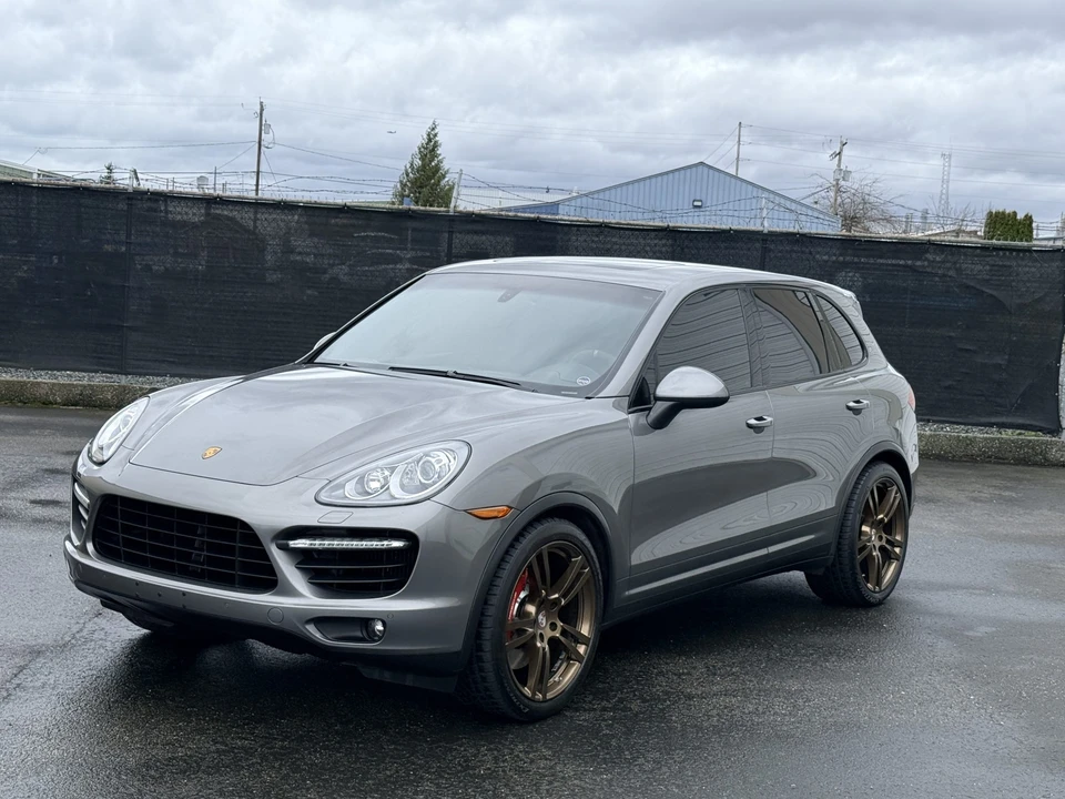 2011 Porsche 958 Cayenne Turbo - Image 2 of 31