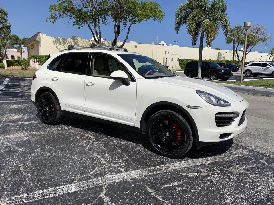 2011 Porsche 958 Cayenne Turbo - Image 23 of 31