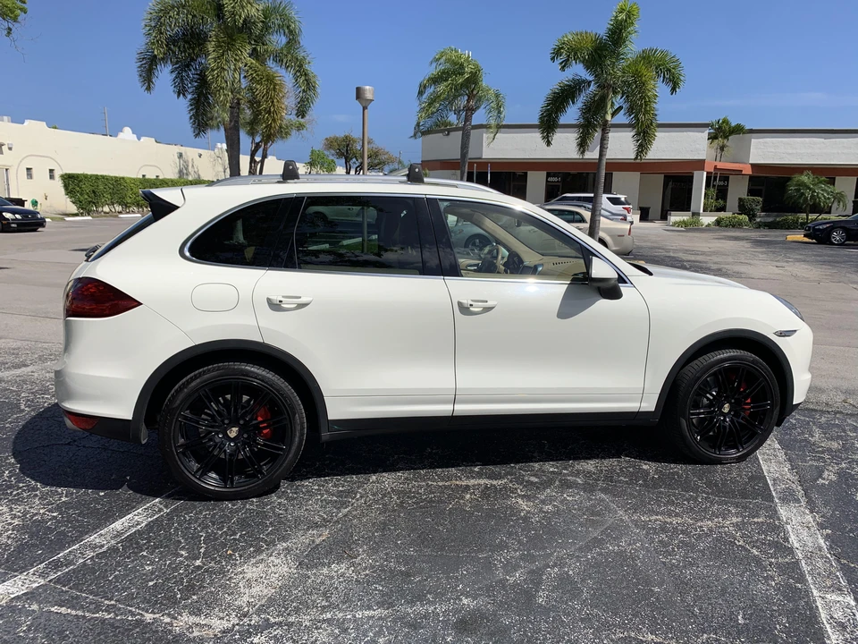 2011 Porsche 958 Cayenne Turbo - Image 21 of 31