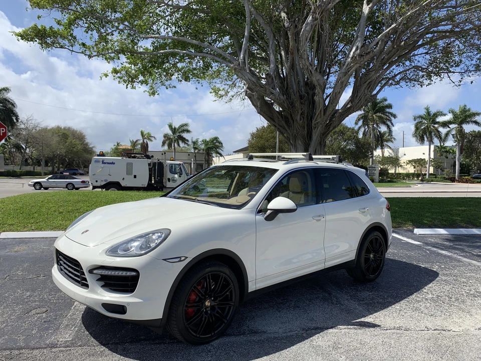 2011 Porsche 958 Cayenne Turbo - Image 7 of 31