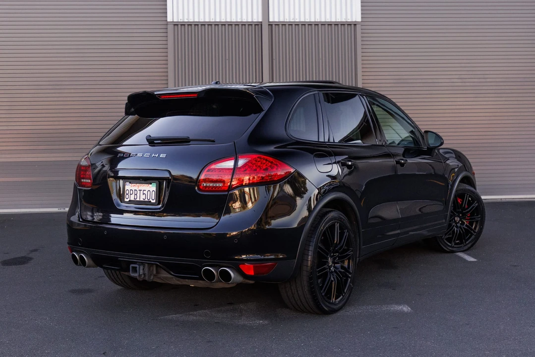 2011 Porsche 958 Cayenne Turbo - Image 5 of 31