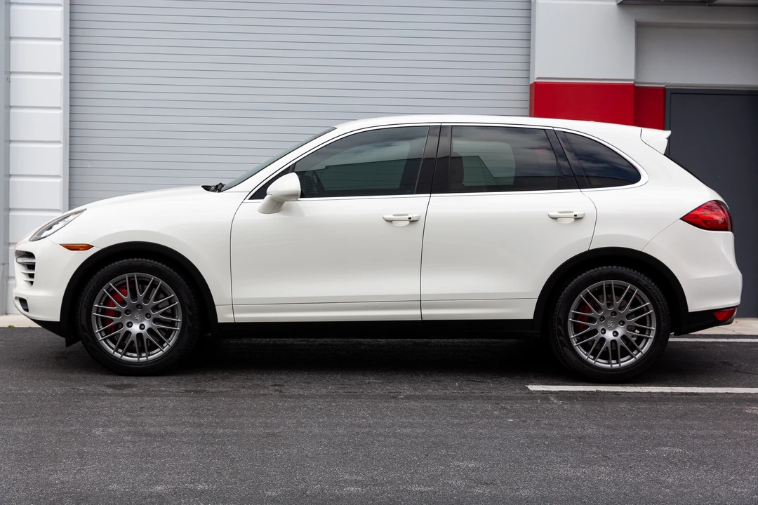 2011 Porsche 958 Cayenne Turbo - Image 29 of 31