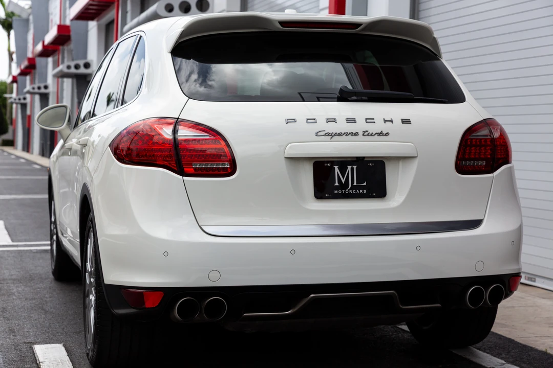 2011 Porsche 958 Cayenne Turbo - Image 22 of 31