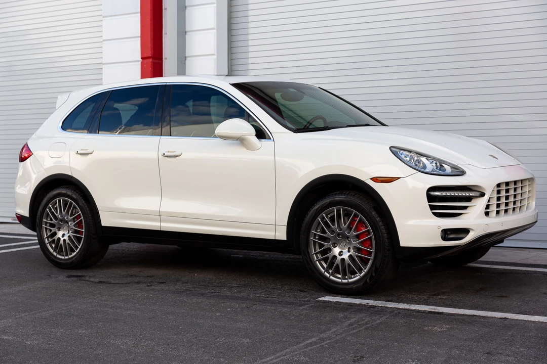 2011 Porsche 958 Cayenne Turbo - Image 8 of 31
