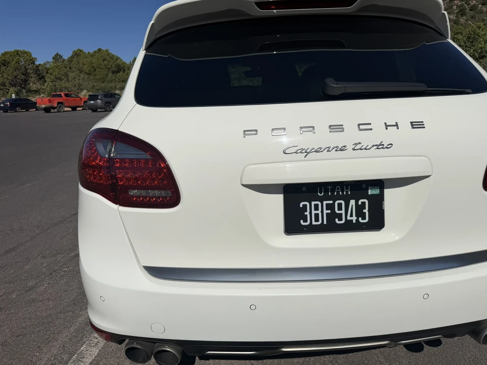 2011 Porsche 958 Cayenne Turbo - Image 16 of 31