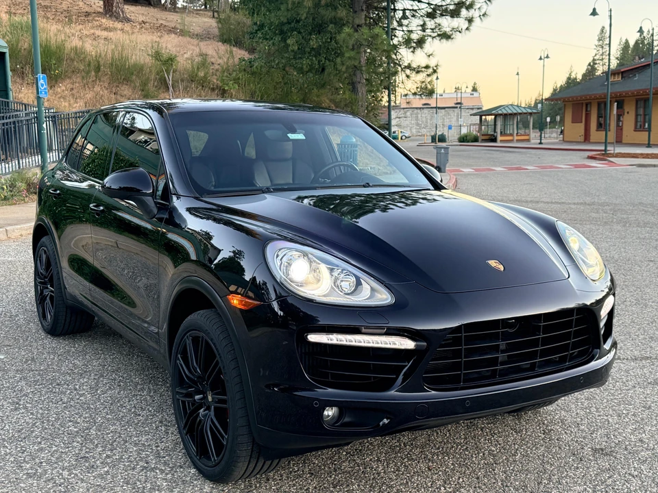 2011 Porsche 958 Cayenne Turbo - Image 11 of 31