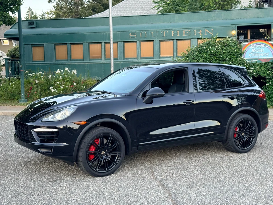 2011 Porsche 958 Cayenne Turbo - Image 7 of 31
