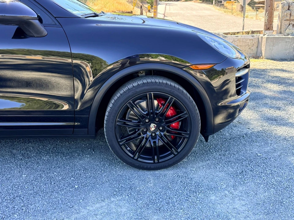2011 Porsche 958 Cayenne Turbo - Image 18 of 31