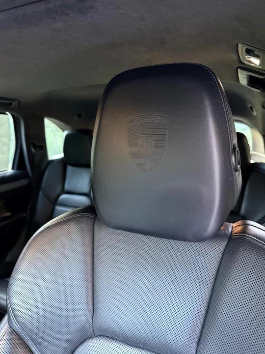 2011 Porsche 958 Cayenne Turbo - Image 28 of 31
