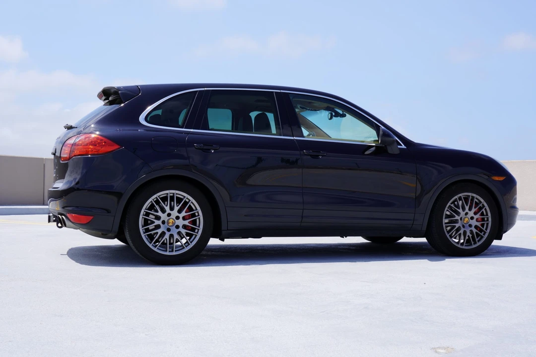 2011 Porsche 958 Cayenne Turbo - Image 15 of 31
