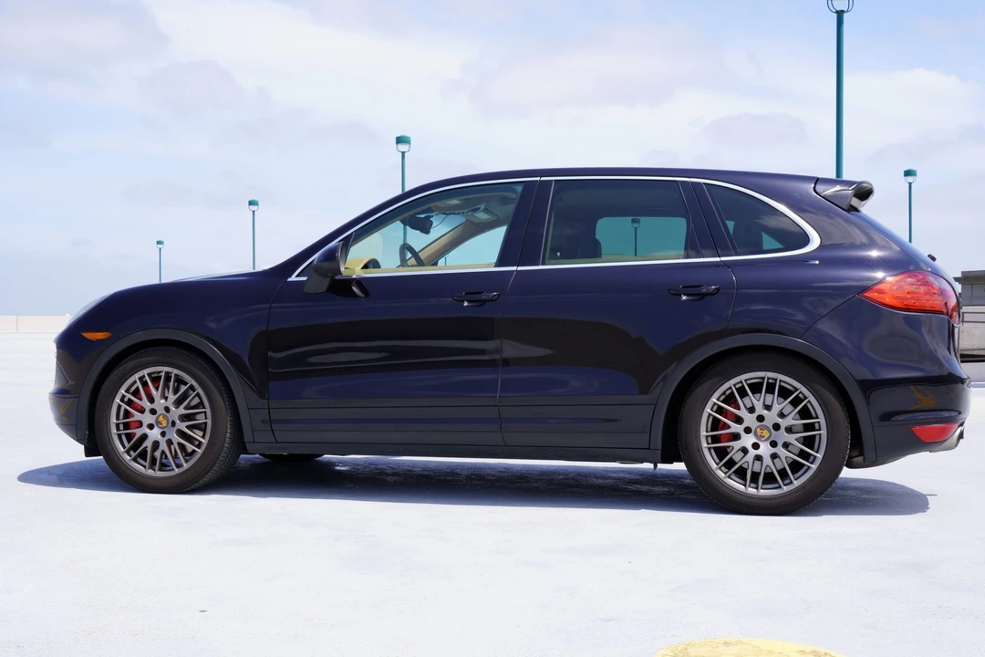 2011 Porsche 958 Cayenne Turbo - Image 25 of 31