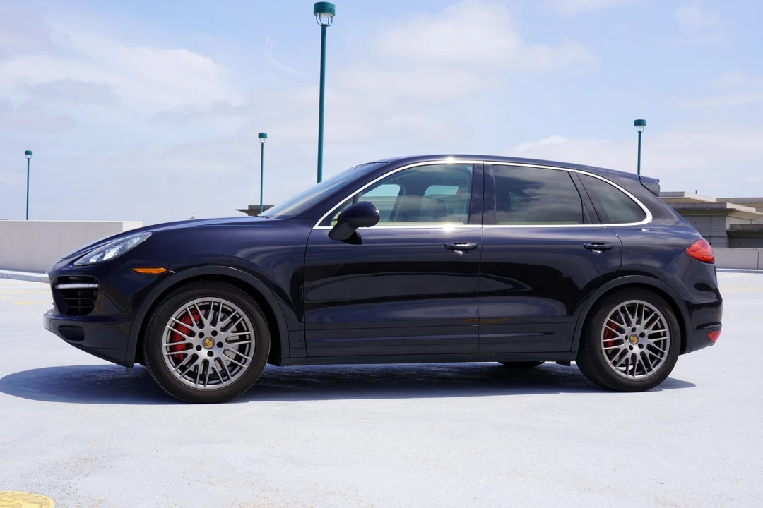 2011 Porsche 958 Cayenne Turbo - Image 27 of 31