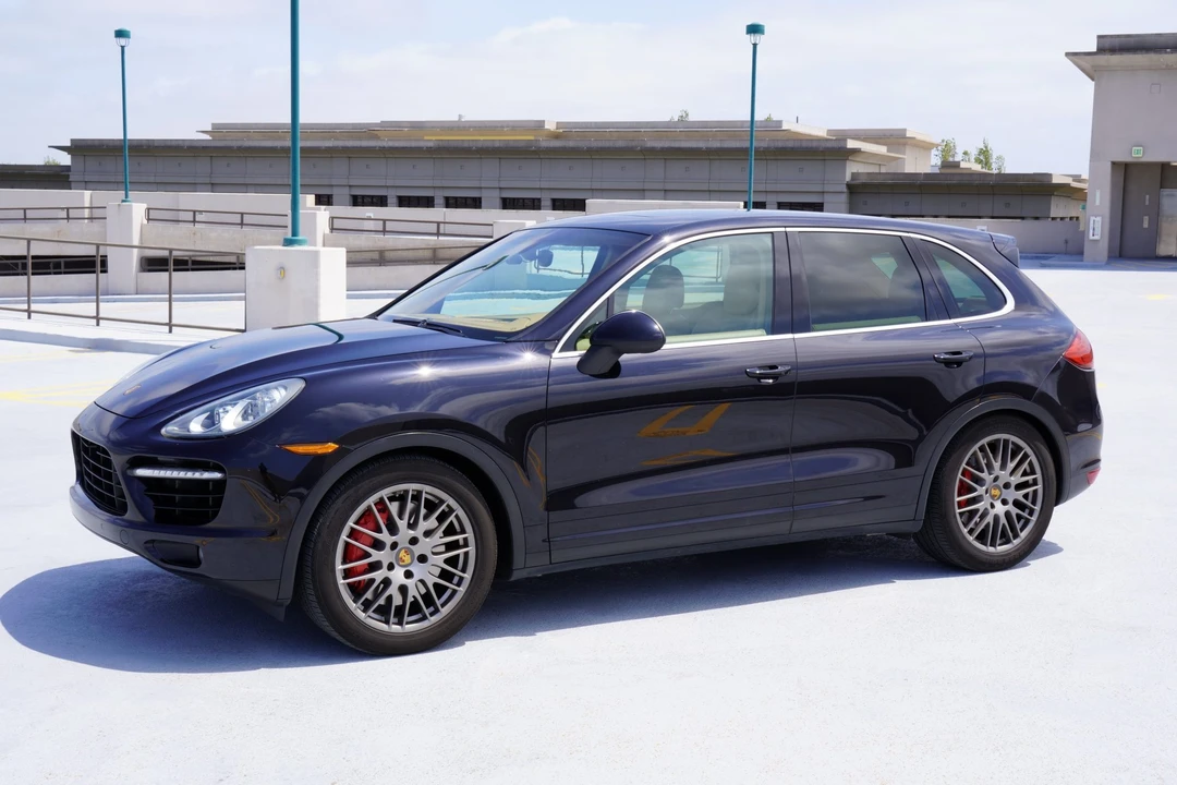 2011 Porsche 958 Cayenne Turbo - Image 28 of 31