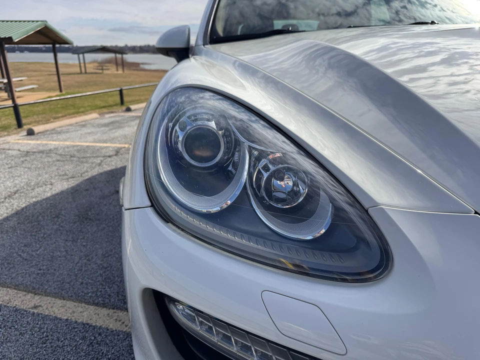 2011 Porsche 958 Cayenne Turbo - Image 9 of 31