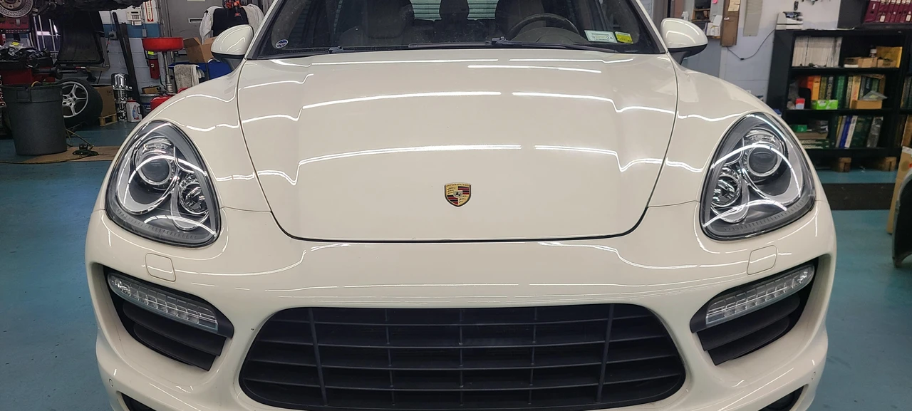 2011 Porsche 958 Cayenne Turbo - Image 12 of 20