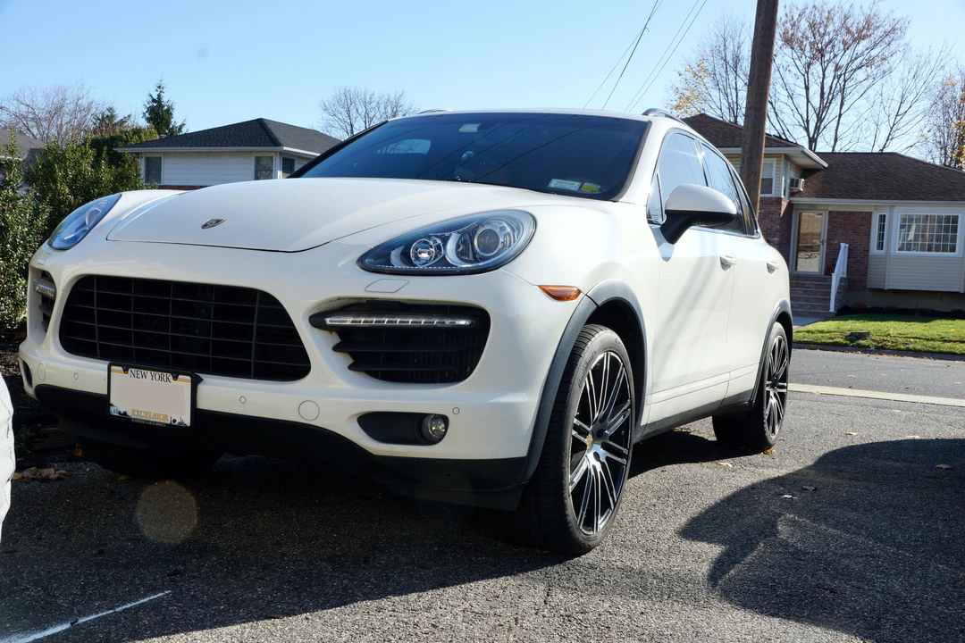 2011 Porsche 958 Cayenne Turbo - Image 6 of 20