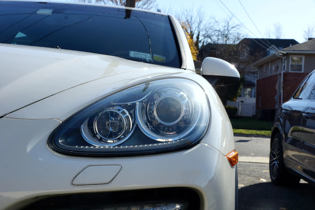 2011 Porsche 958 Cayenne Turbo - Image 13 of 20