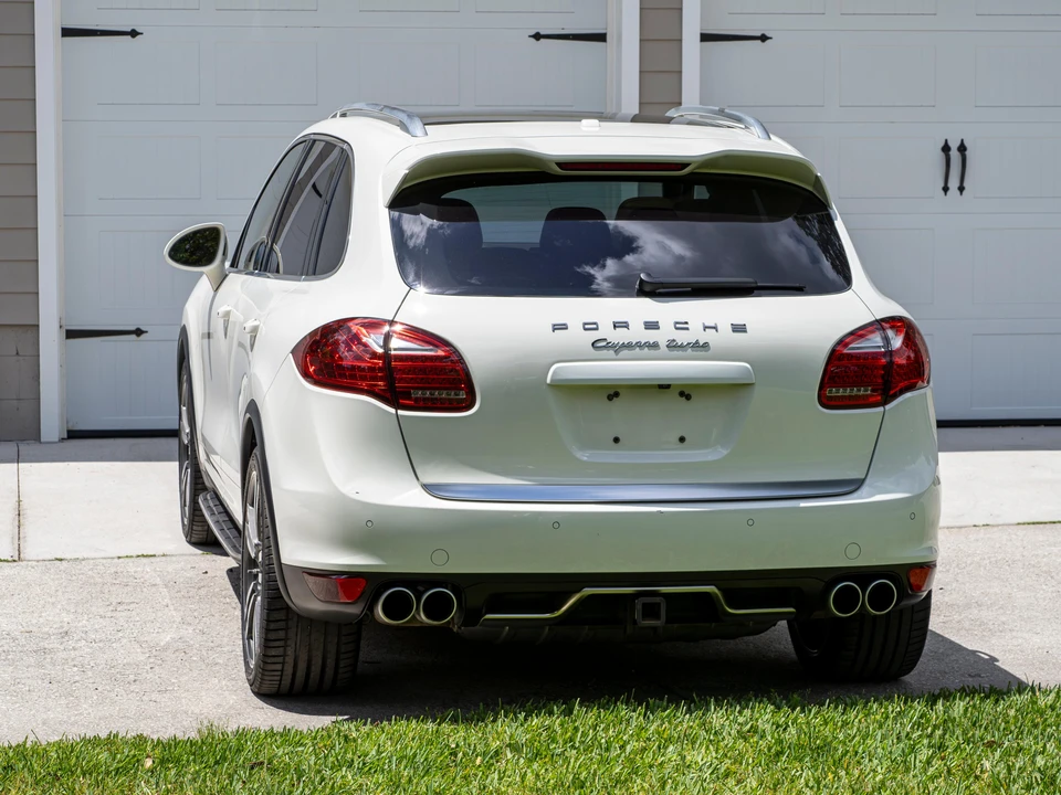 2011 Porsche 958 Cayenne Turbo - Image 11 of 31