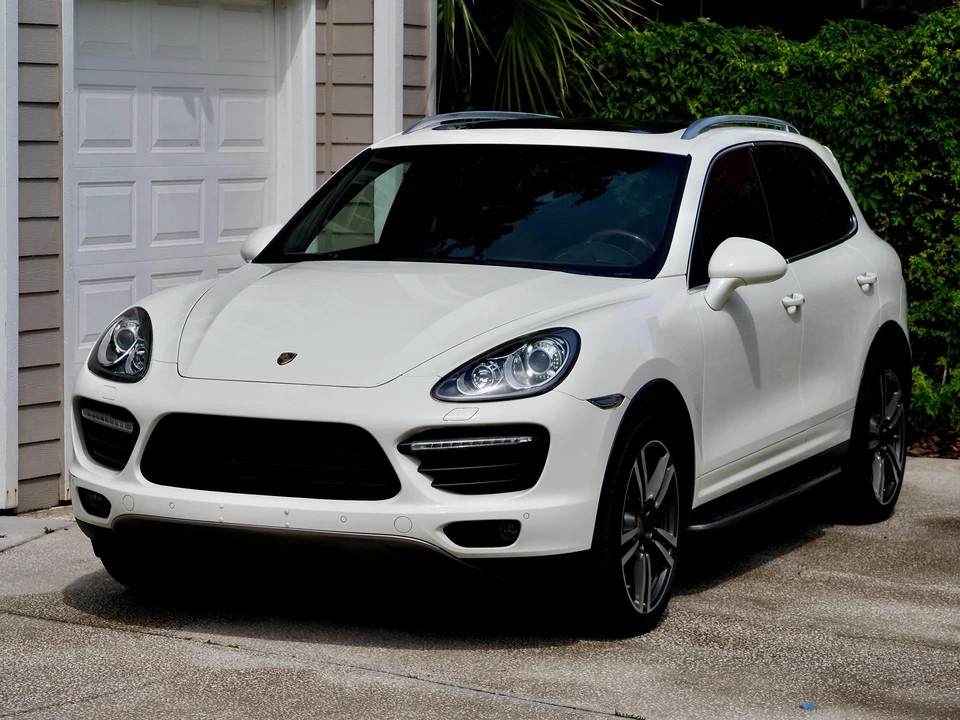 2011 Porsche 958 Cayenne Turbo - Image 7 of 31