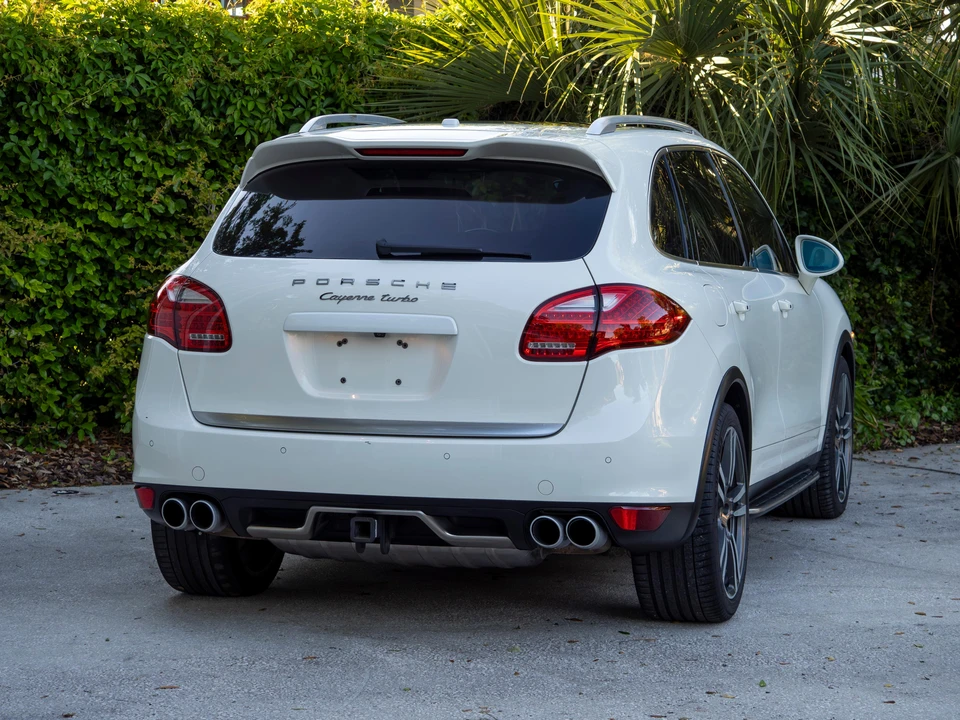 2011 Porsche 958 Cayenne Turbo - Image 13 of 31