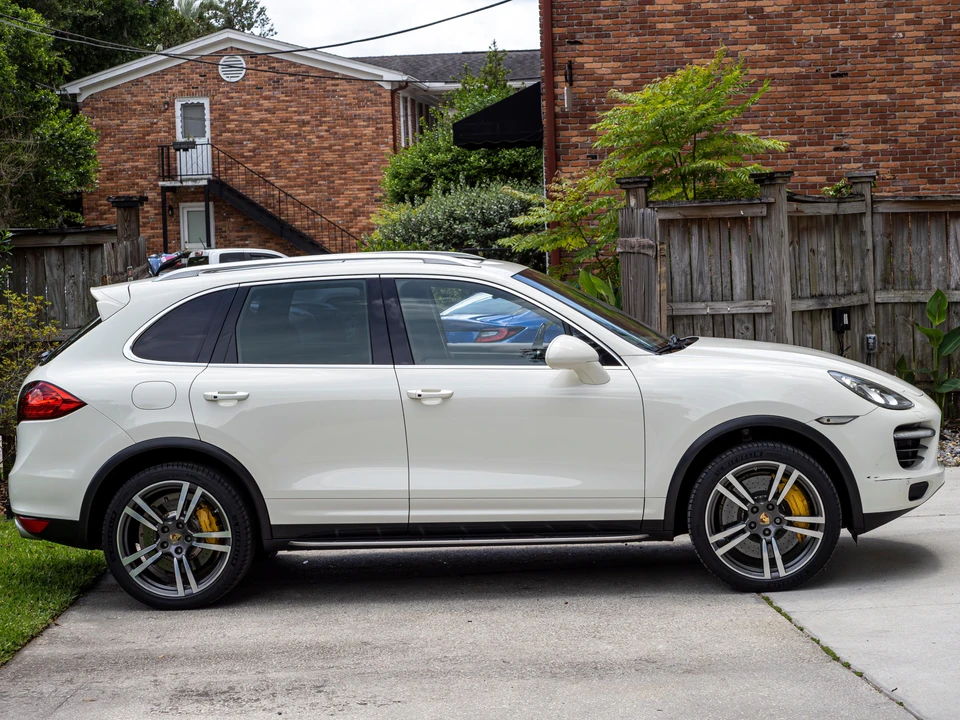 2011 Porsche 958 Cayenne Turbo - Image 18 of 31