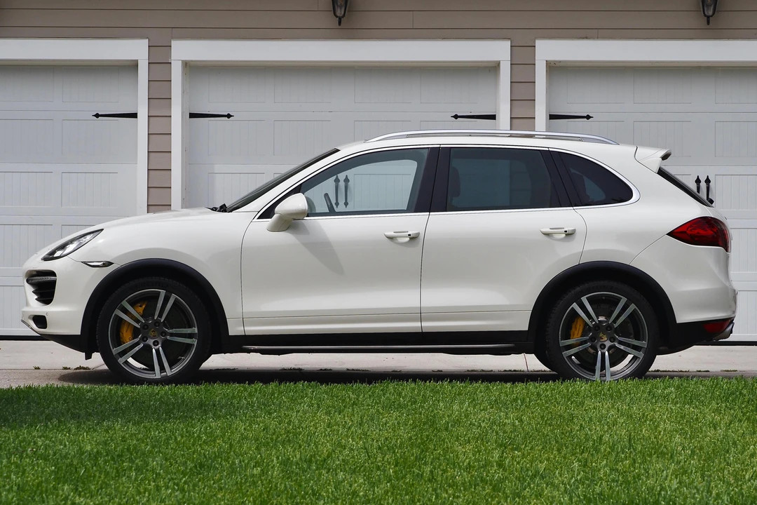 2011 Porsche 958 Cayenne Turbo - Image 3 of 31